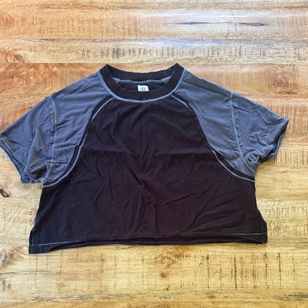 Urban outfitters cropped women’s tshirt medium bdg boxy